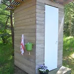 Moori Metsaonn- Forest Hut Korjuse
