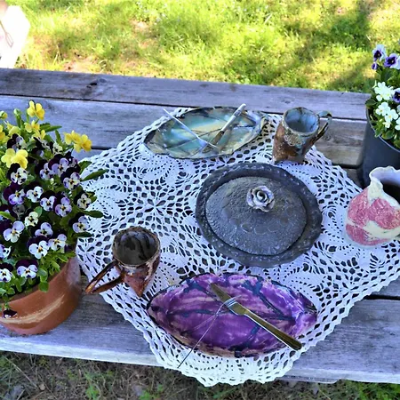 Camping Moori Metsaonn- Forest Hut Korjuse