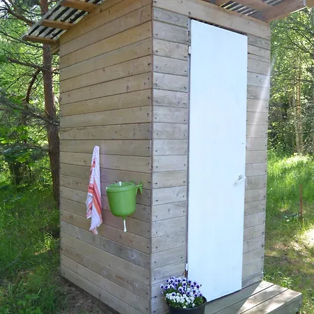 Moori Metsaonn- Forest Hut Korjuse